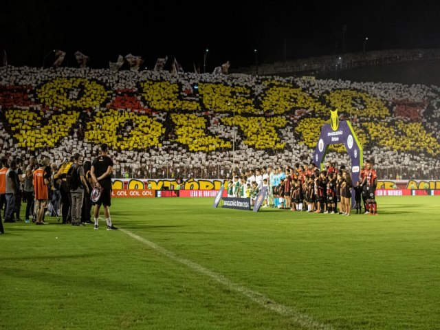 Palmeiras vence o duelo dos campe�es em Salvador