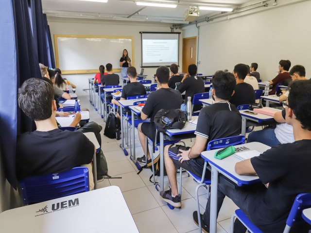 UEM anuncia cronograma e novos cursos para Vestibular de Vero e PAS