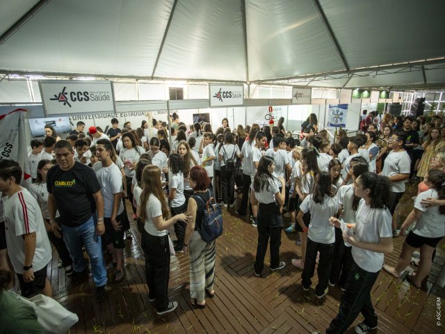 Pavilho cientfico rene milhares de visitantes e abre Paran Faz Cincia na UEM