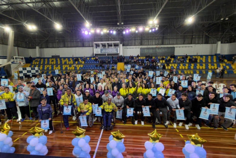 São José dos Pinhais certifica mais de 200 atletas beneficiados pelo Programa Bolsa Atleta 2026 São José dos Pinhais certifica mais de 200 atletas beneficiados pelo Programa Bolsa Atleta 2026