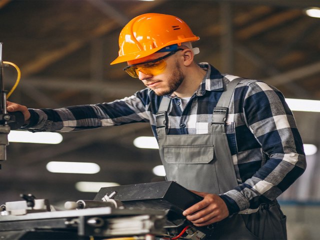 Inscries para o curso de Operao e Programao de CNC abrem na quinta-feira (30)