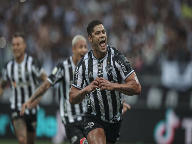 Atltico-MG goleia e coloca mo na taa da Copa do Brasil