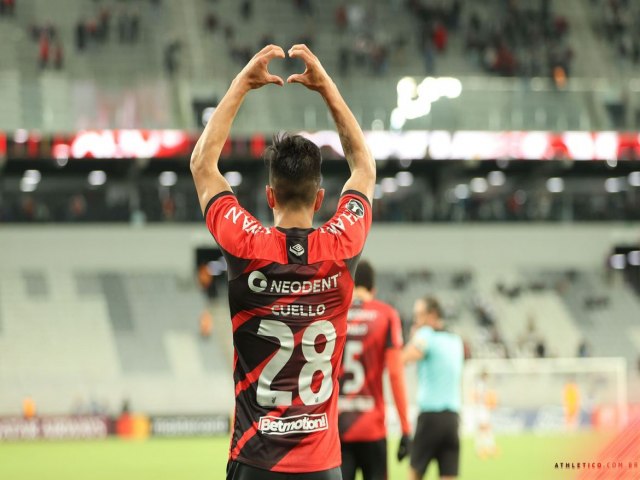 Athletico-PR derrota Libertad e embola Grupo B da Libertadores