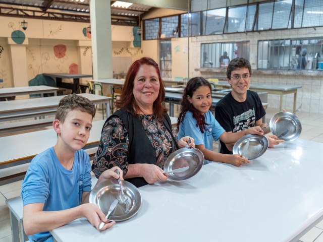 Escola da rede estadual luta contra o desperdcio de alimentos dentro e fora da sala de aula