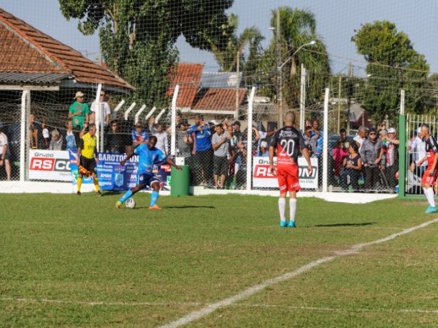 Inscries para a XIII Copa Pinhais de Futebol Adulto encerram nesta sexta (10)