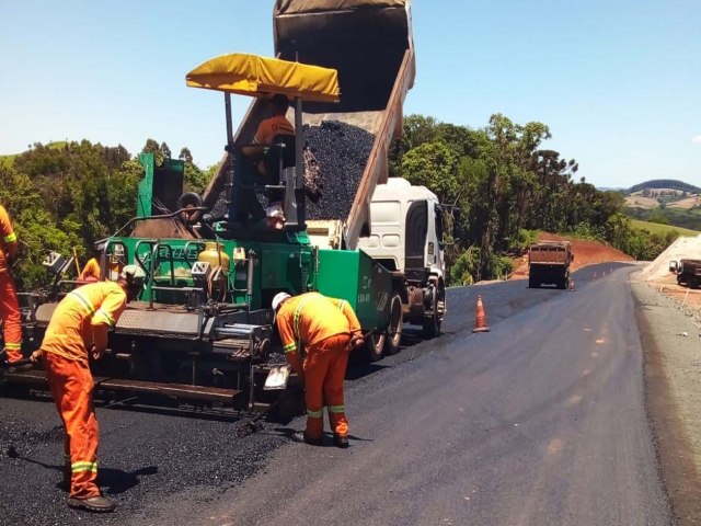 Novo contrato de conservao atende 294 km de rodovias do Norte e Norte Pioneiro