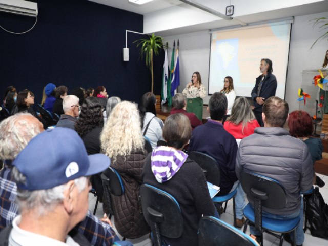 Conferncia Municipal de Assistncia Social de Pinhais reuniu usurios, trabalhadores e gestores