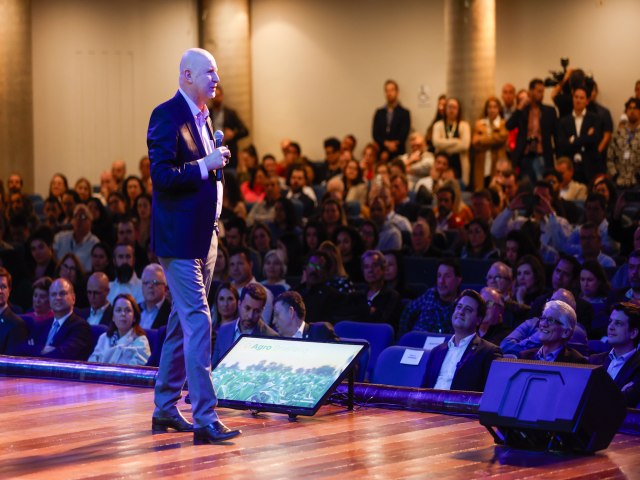 Governo inaugura ciclo de encontros com especialistas com palestra de Paulo Herrmann