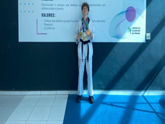 Jovem de Pinhais representa o Brasil em competies internacionais de taekwondo