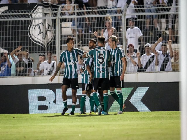 Coritiba empata com Ponte Preta na roda de abertura da Srie B 2024