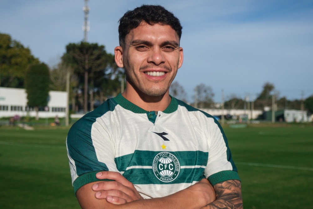 Coritiba contrata o atacante uruguaio Brian Ocampo