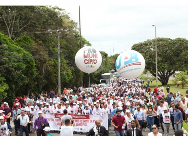 Dia 3 de Junho, prefeitos baianos vão fazer marcha a favor dos municípios