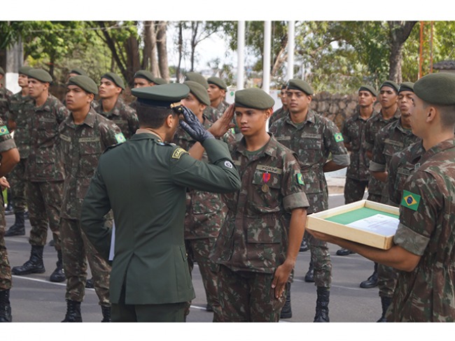 1 Companhia de Infantaria Guardi da Energia do Nordeste comemora Dia do Soldado com formatura e Culto ecumnico