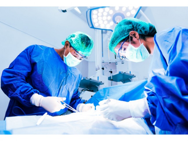 Prefeitura realiza primeiras cirurgias ortopédicas no HNAS