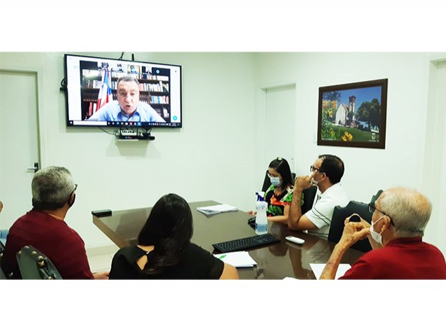 Prefeito Luiz de Deus realiza videoconferência com Rui Costa sobre HNAS