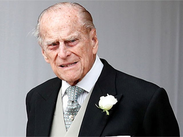 Príncipe Philip, marido da rainha Elizabeth II, morre aos 99 anos 