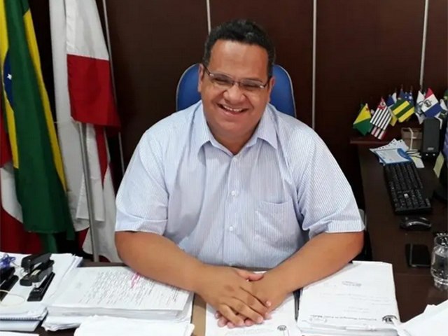 Governador Rui Costa nomeia Flvio Henrique para o cargo de Superintendente Estadual de Recursos Hdricos
