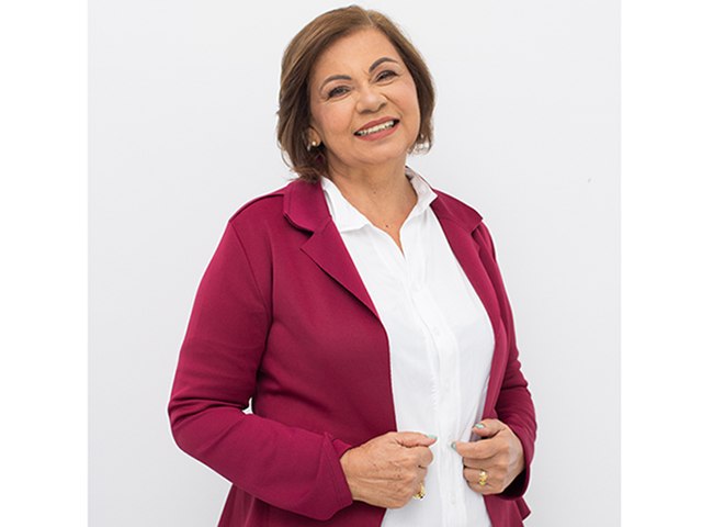 Paulo Afonso tem mais uma candidata a deputada estadual: Maria Hélia, pelo PSC. 