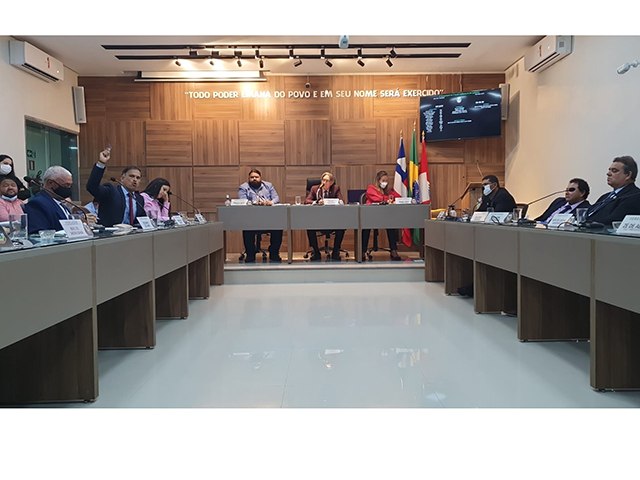 Cmara Municipal de Paulo Afonso elege a mesa diretora para o prximo binio e entra em recesso parlamentar