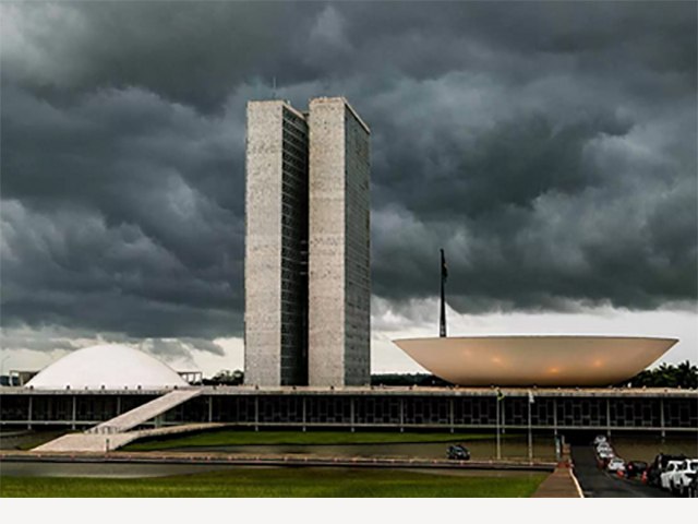Brasil, tempos nublados - O pronunciamento do general Mourão