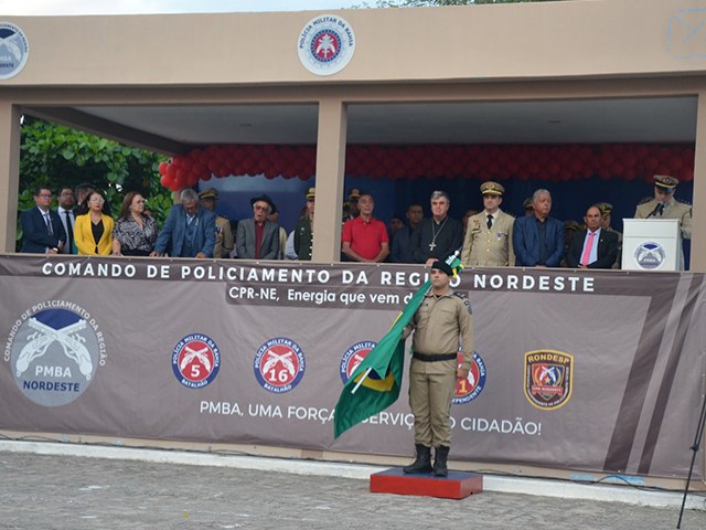 Militares de Paulo Afonso homenageados nos 199 anos de histria da Polcia Militar da Bahia