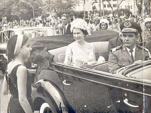 A Rainha Elizabeth II e a Chesf - o carinho da acolhida em Recife e em Salvador