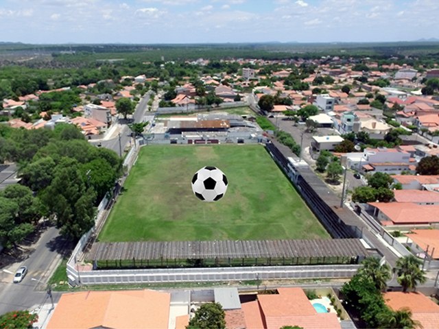 Bola no centro do campo... Renasce uma Esperana... Vem a a 15ֺ Supercopa de Futebol Nilson Brando