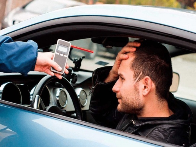 Fim de semana registra 138 motoristas multados por embriaguez ao volante em rodovias de SC