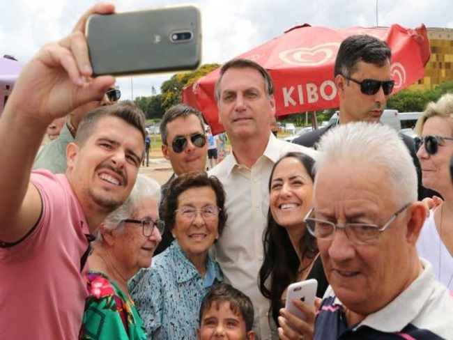 Bolsonaro vai passar reveillon no Planalto