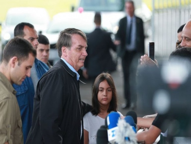 Homem foi preso aps insultos a apoiadores de Bolsonaro que visitou Santos 