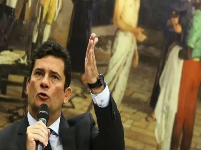 Deputado esquerdista chama Moro de capanga da milcia de Bolsonaro 