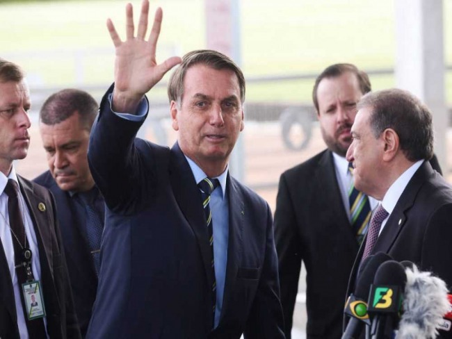 Bolsonaro confirma reunio com presidente da Argentina 