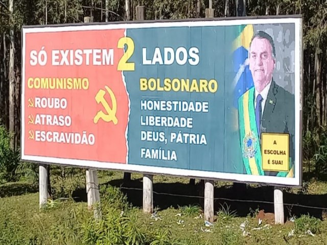 Em São Borja uma placa mostra o caminho que devemos seguir para um Brasil melhor