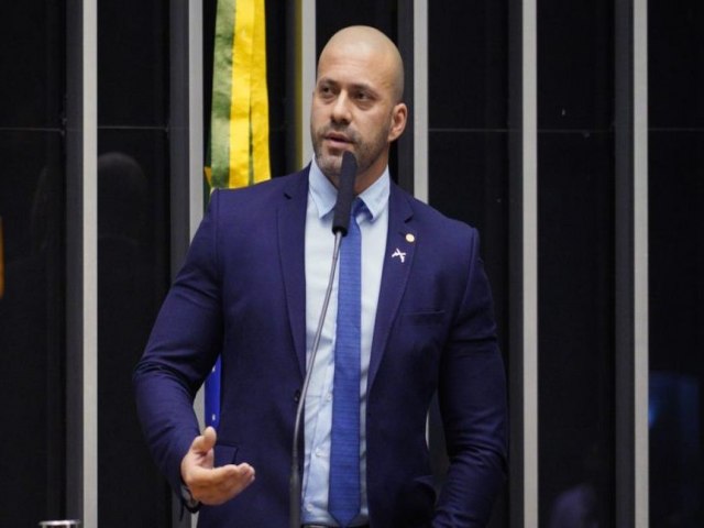PGR pede ao STF a  extinção da pena do deputado Daniel Silveira 