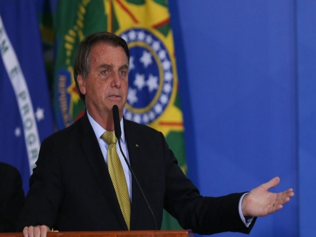 Bolsonaro afirma que em breve o Brasil ter a gasolina mais barata do mundo 