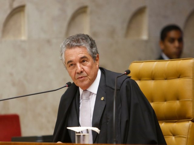 Ex-ministro do TSE, Marco Aurlio Mello, tambm expressou sua suspeita de fraude nesse pleito 