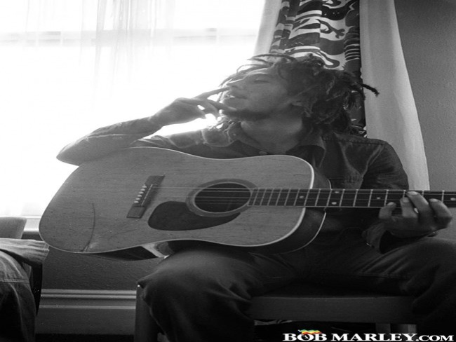 Bob Marley e a ganja: entenda melhor como era essa relação