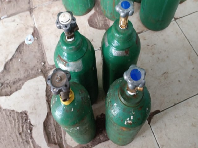 Cilindros de oxignio furtados do HMTF so recuperados pela Polcia Civil em Teixeira de Freitas