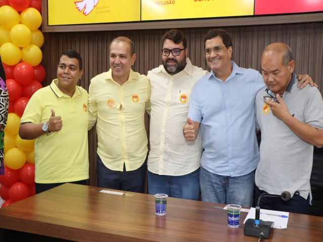PSB de Teixeira de Freitas empossa nova diretoria e mantm suspense sobre apoio a pr-candidato a prefeito