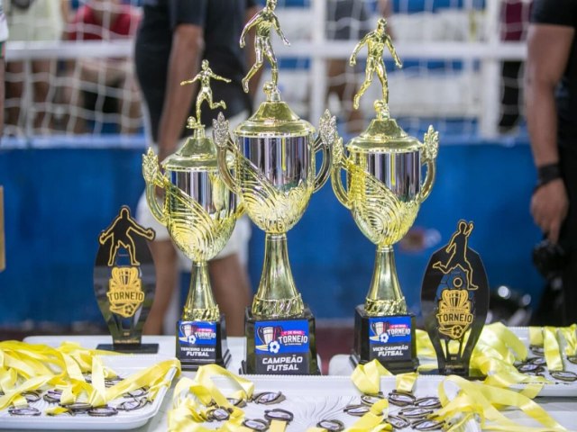 Torneio 1� de Maio de Futsal re�ne grande p�blico e tem final marcada por vit�ria do �taloCell