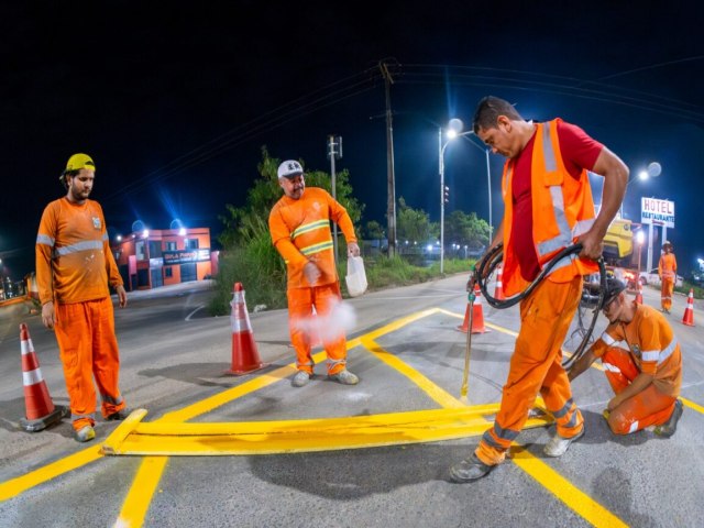 Novas sinaliza��es refor�am seguran�a nos cruzamentos da BR-101 em Teixeira de Freitas