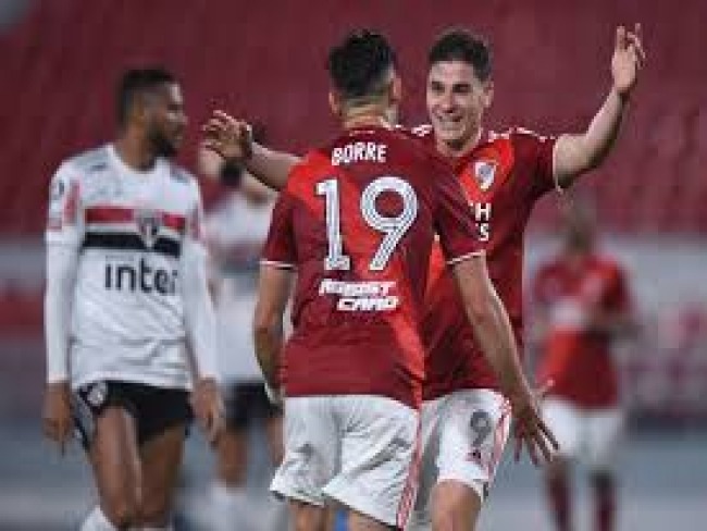 ELIMINADO! SO PAULO PERDE PARA O RIVER E EST FORA DA LIBERTADORES