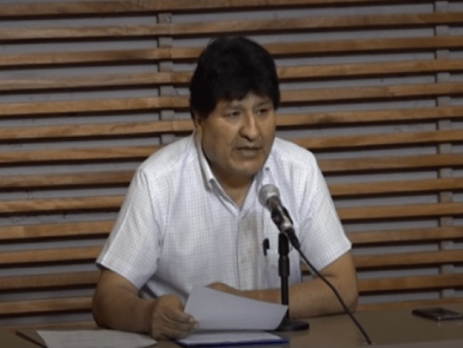 JUSTIA DA BOLVIA ANULA ORDEM DE PRISO CONTRA EVO MORALES