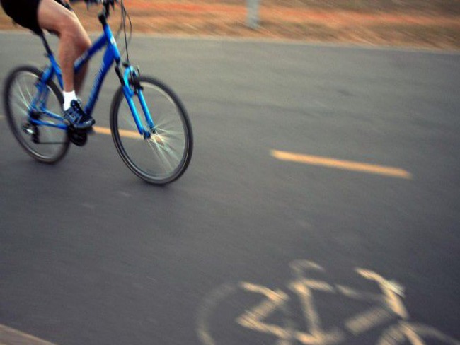 BRASILEIRO SEM CARRO ACHA MAIS SEGURO USAR BICICLETA DURANTE PANDEMIA