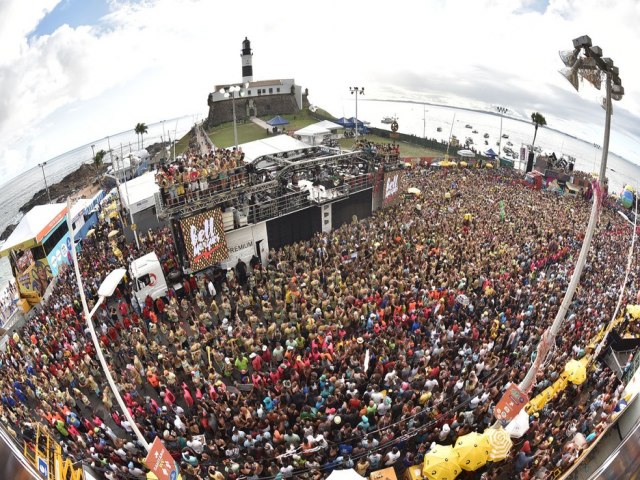 APS SUSPENSO DO CARNAVAL DE SALVADOR EM 2021, CAMAROTES ANUNCIAM ADIAMENTO PARA 2022