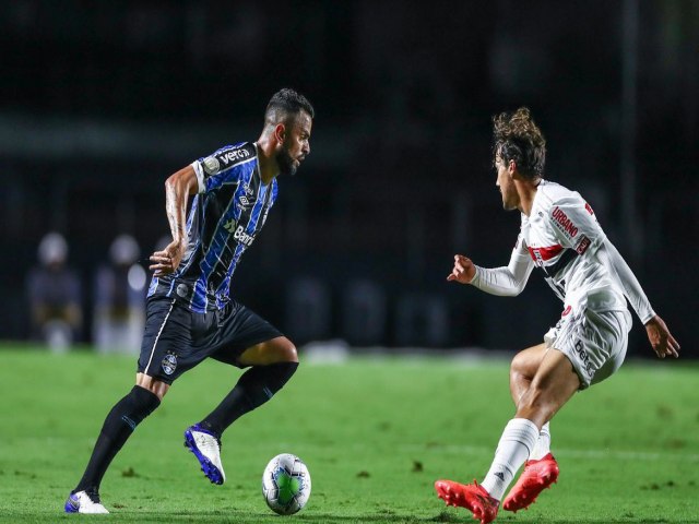 SO PAULO E GRMIO DECIDEM VAGA NA FINAL DA COPA DO BRASIL