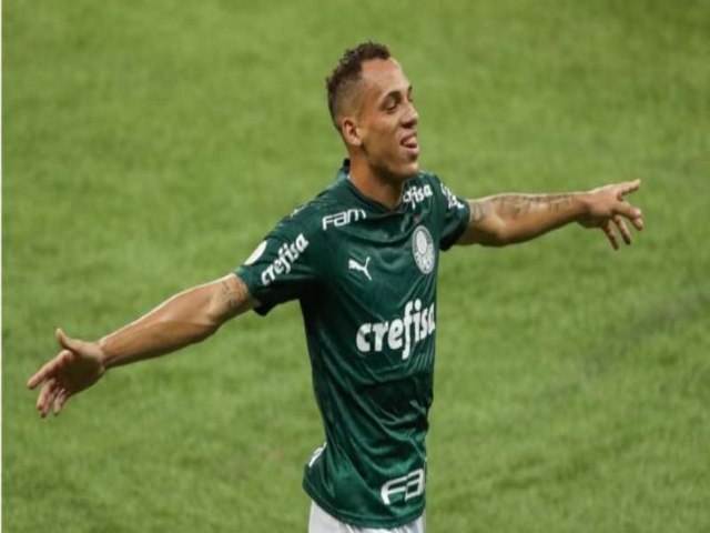 SCARPA BRILHA, PALMEIRAS VENCE FORTALEZA E REAGE APS DECEPO NO MUNDIAL