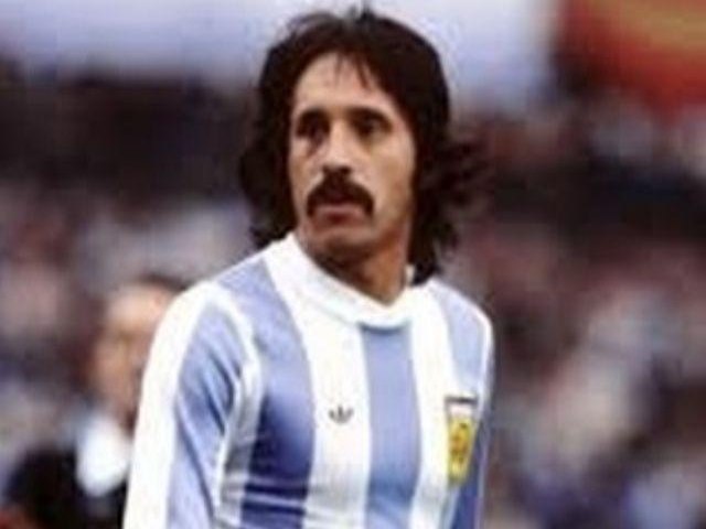 MORRE LEOPOLDO LUQUE, CAMPEO MUNDIAL COM A ARGENTINA EM 1978