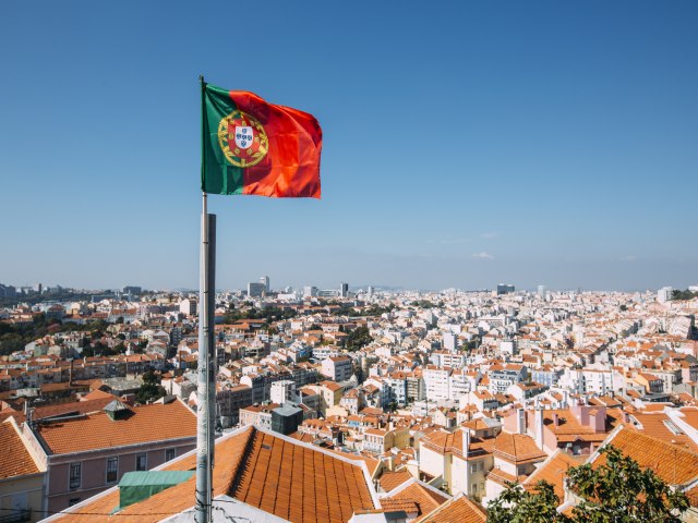 BRASILEIROS LIDERARAM PEDIDOS PARA RESIDIR EM PORTUGAL EM 2020