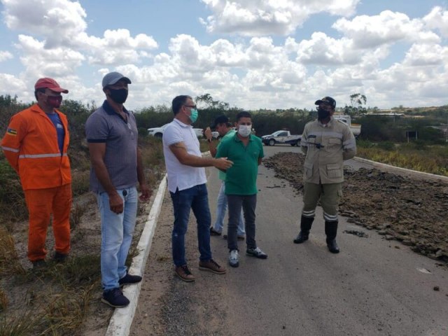 APS APELO DE JANIER MOTA, DER INICIA OBRAS DE RECUPERAO DE RODOANEL DE ITABAIANINHA